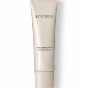 *SOLD* Laura Mercier Tinted Moisturizer SPF 20